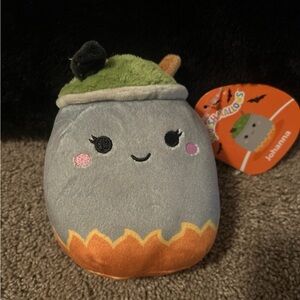 Johanna Cauldron 5” squishmallow